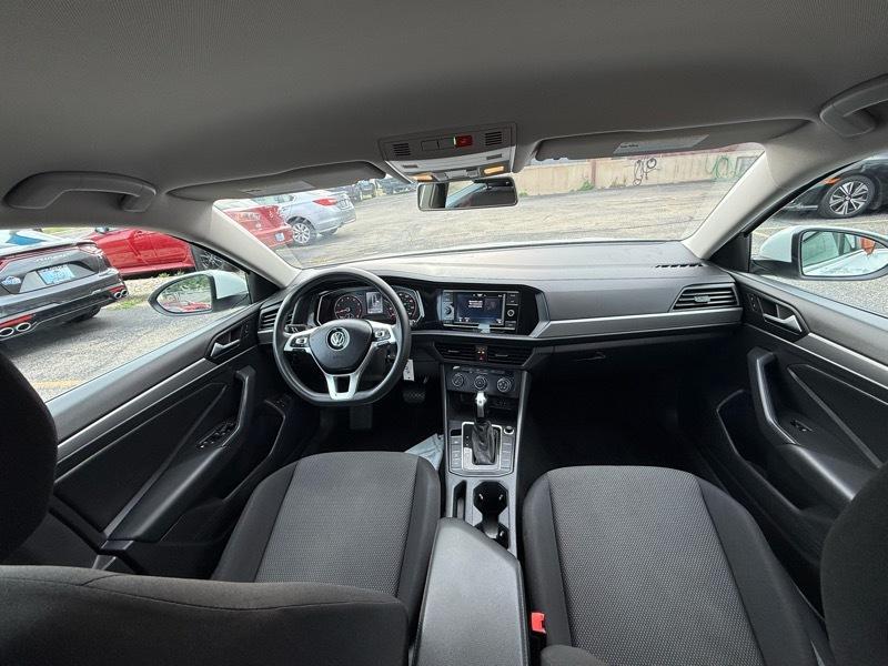 Volkswagen Jetta S 2020