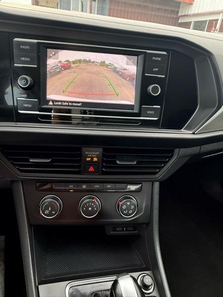 Volkswagen Jetta S 2020