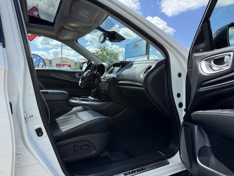 Infiniti QX60 Luxe 2020