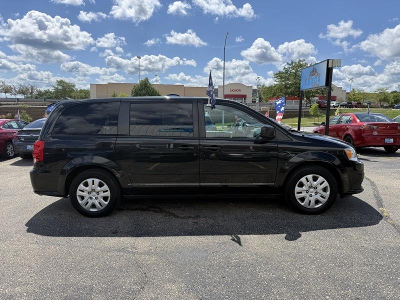 Dodge Grand Caravan SE 2016