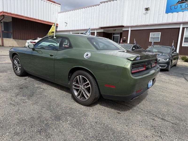 Dodge Challenger SXT 2019