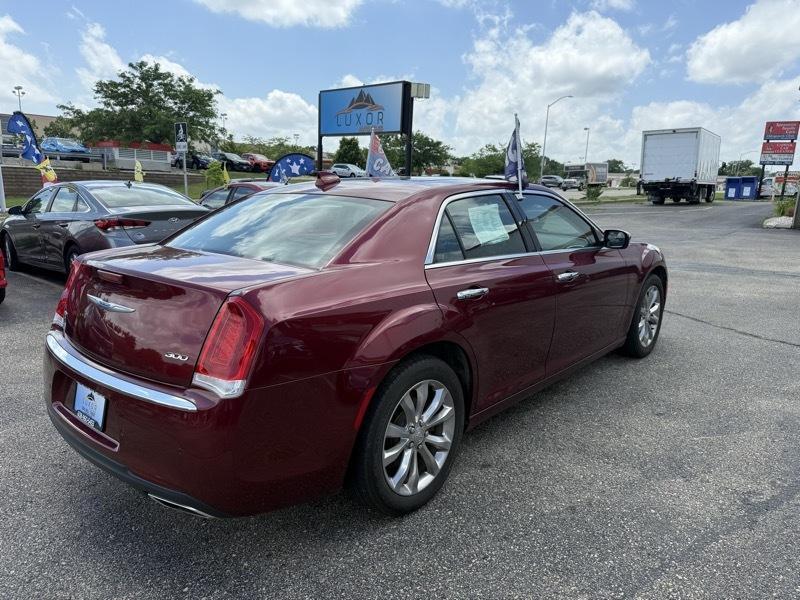 Chrysler 300 Limited AWD 2018