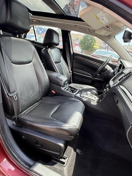 Chrysler 300 Limited AWD 2018