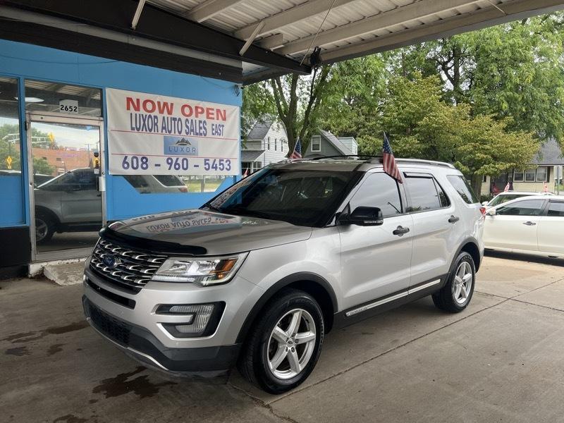 Ford Explorer XLT 4WD 2017