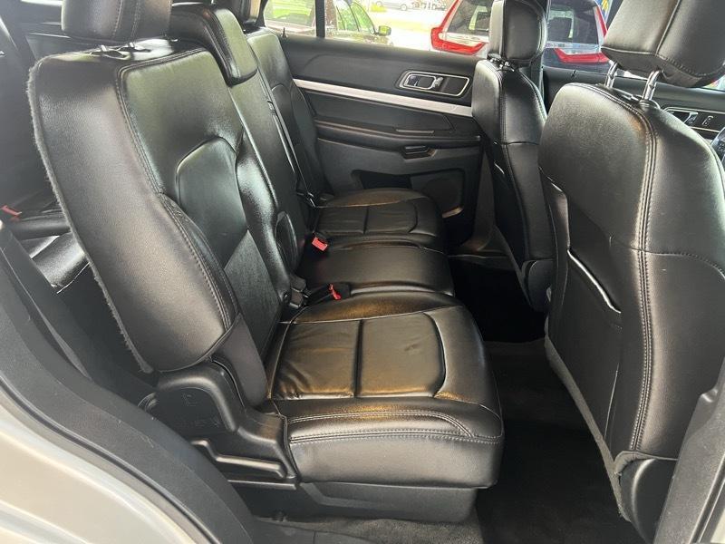 Ford Explorer XLT 4WD 2017
