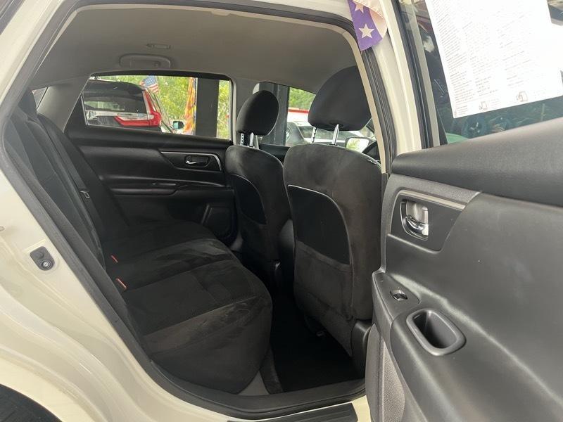 Nissan Altima 2.5 S 2015