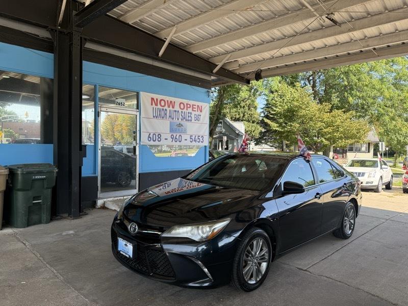 Toyota Camry SE 2015