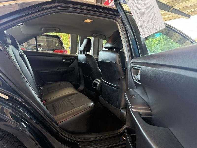 Toyota Camry SE 2015