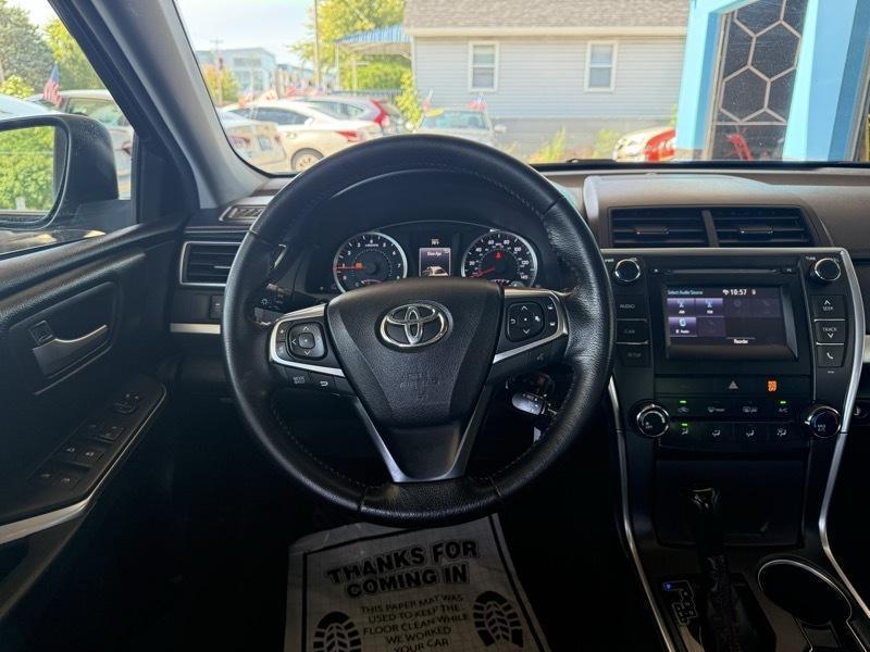 Toyota Camry SE 2015