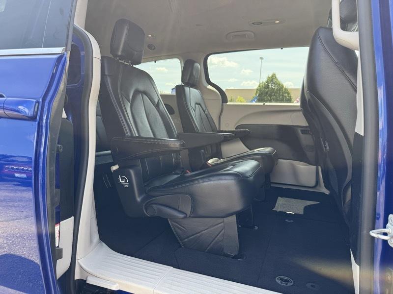 Chrysler Pacifica Touring L 2020