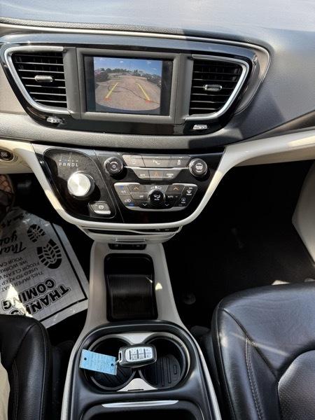 Chrysler Pacifica Touring L 2020