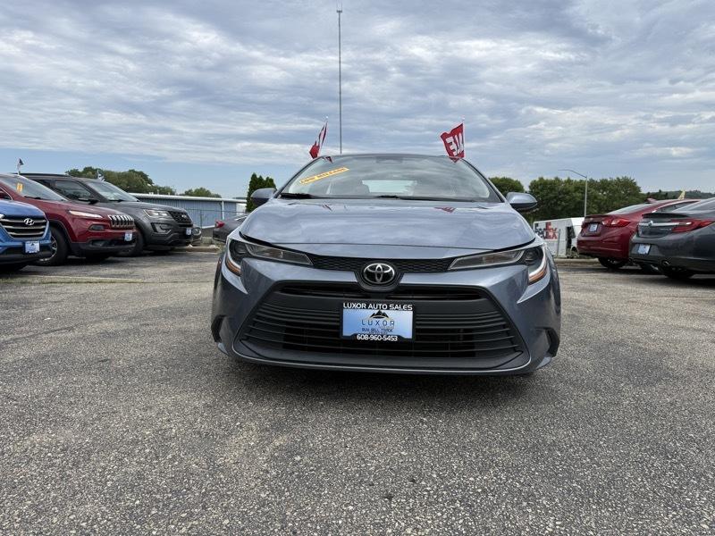 Toyota Corolla LE 2023