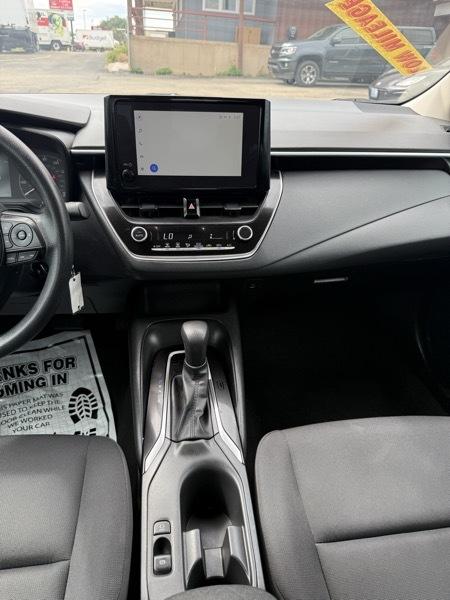 Toyota Corolla LE 2023