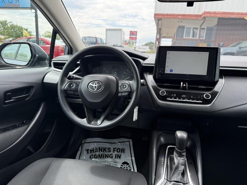 Toyota Corolla LE 2023