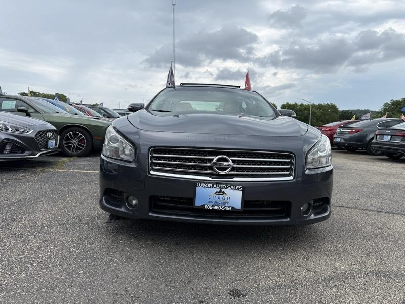 Nissan Maxima S 2009