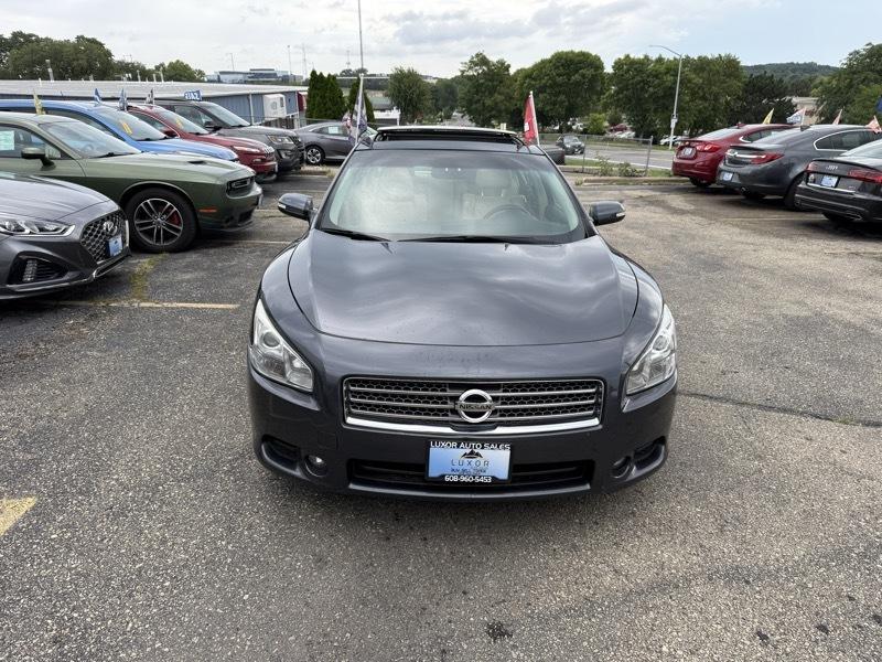 Nissan Maxima S 2009