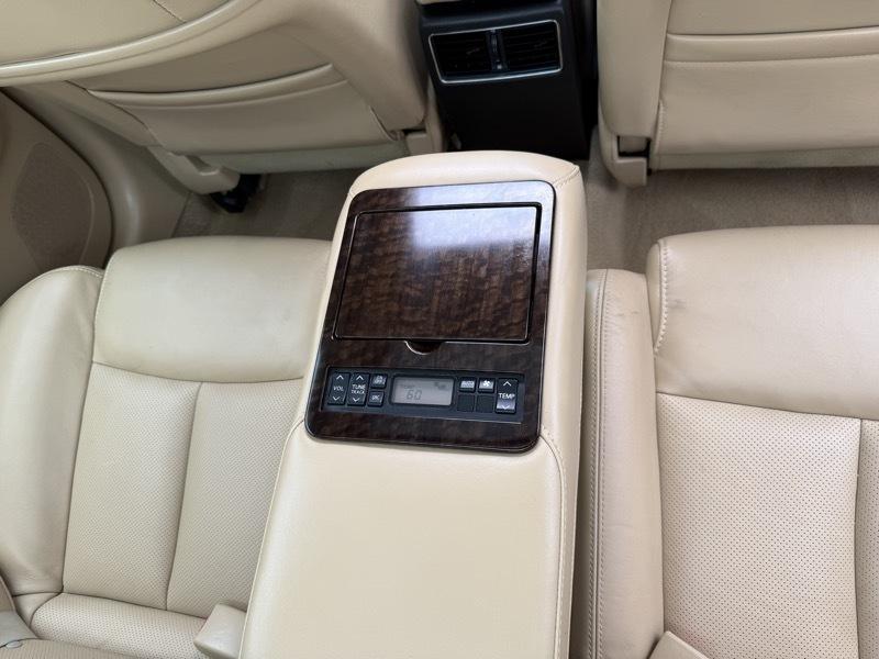 Nissan Maxima S 2009