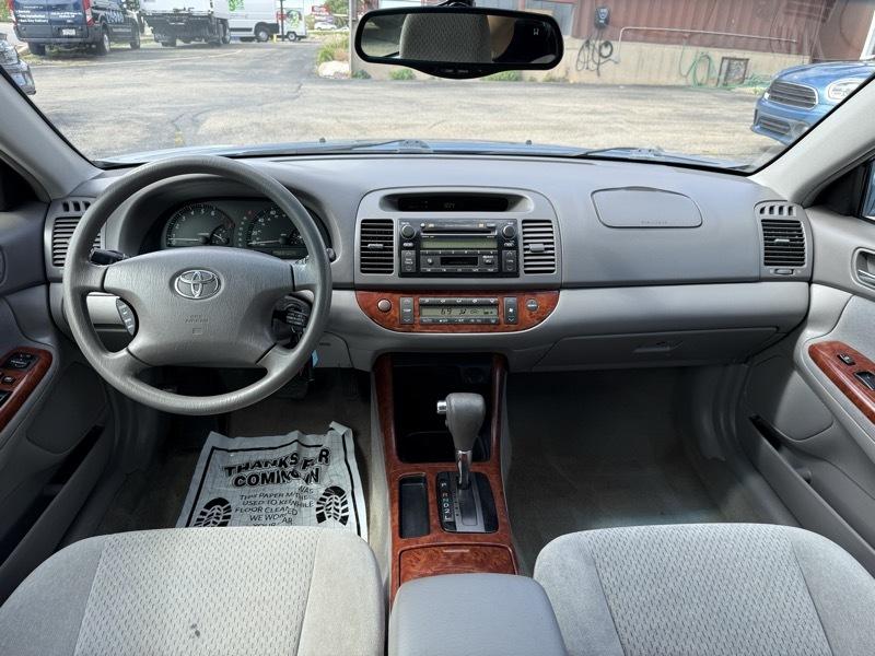 Toyota Corolla XLE 2003