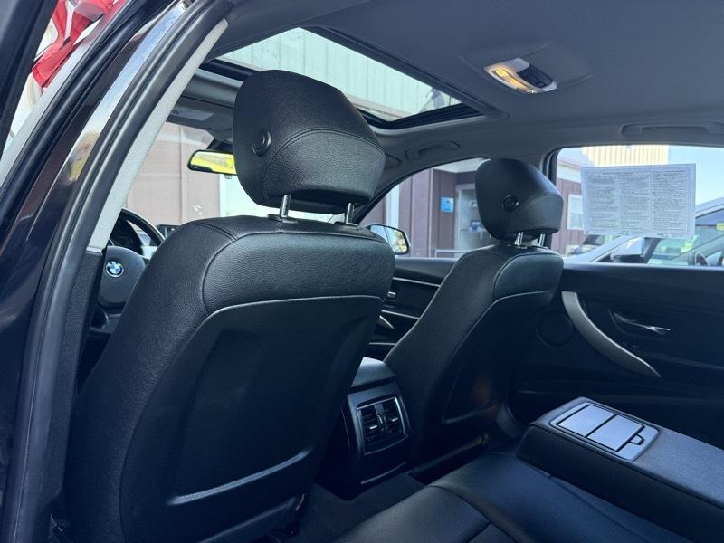 BMW 320i xDrive  2016