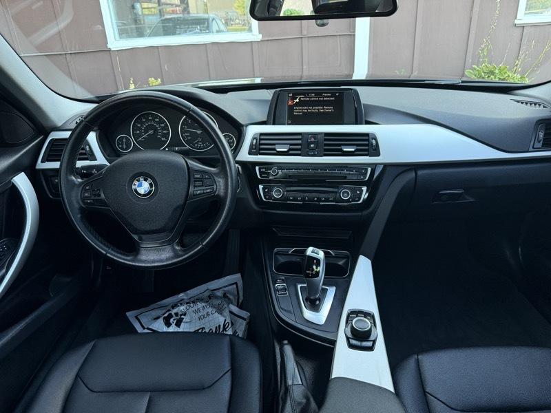 BMW 320i xDrive  2016