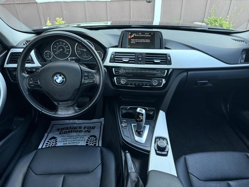 BMW 320i xDrive  2016