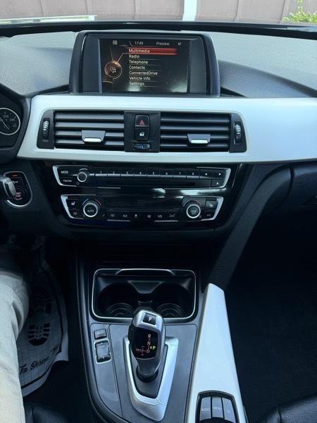 BMW 320i xDrive  2016