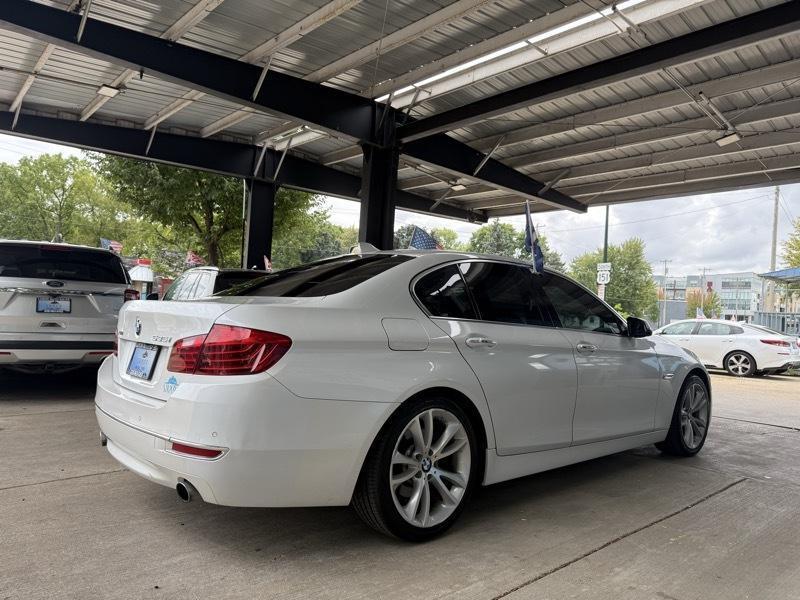 BMW 5-Series 535i xDrive 2016