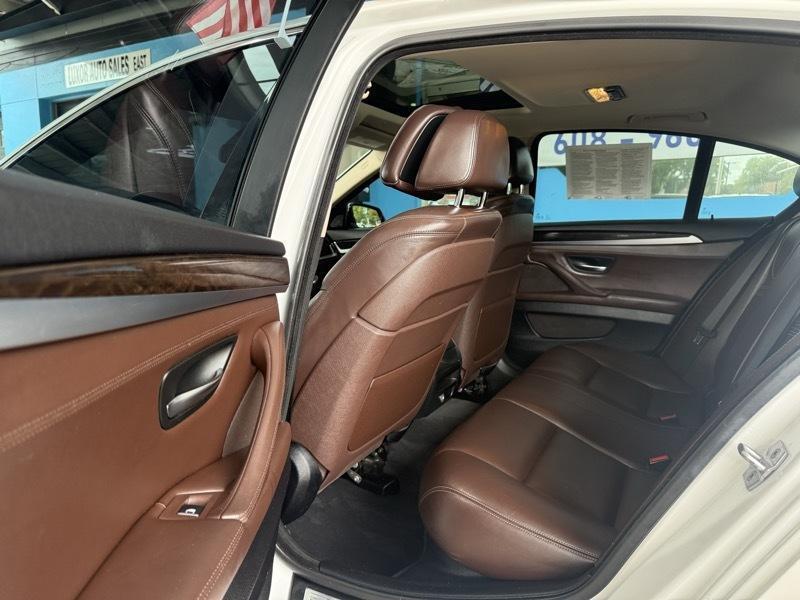 BMW 5-Series 535i xDrive 2016