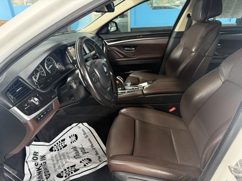 BMW 5-Series 535i xDrive 2016