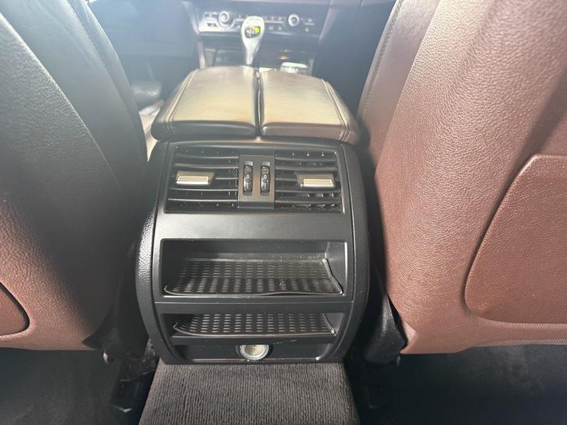 BMW 5-Series 535i xDrive 2016