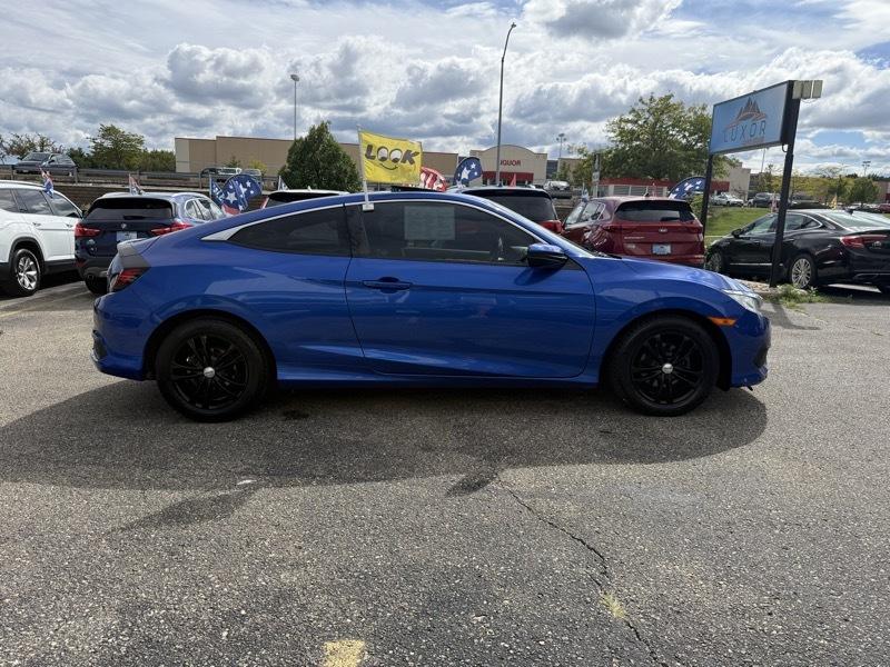 Honda Civic LX 2D Coupe 2016