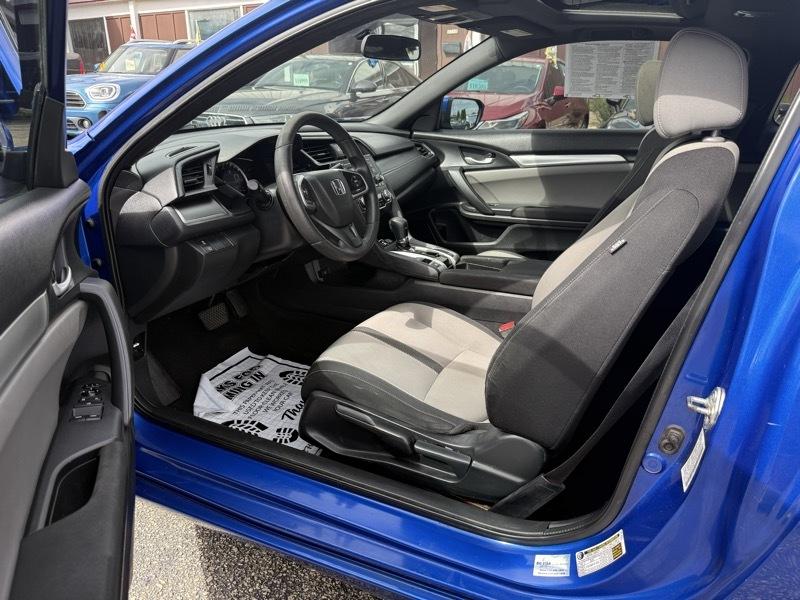 Honda Civic LX 2D Coupe 2016