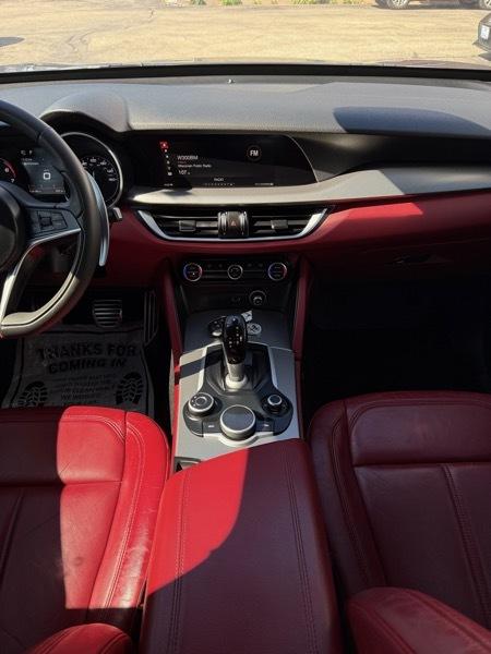 Alfa Romeo Stelvio Sport 2018