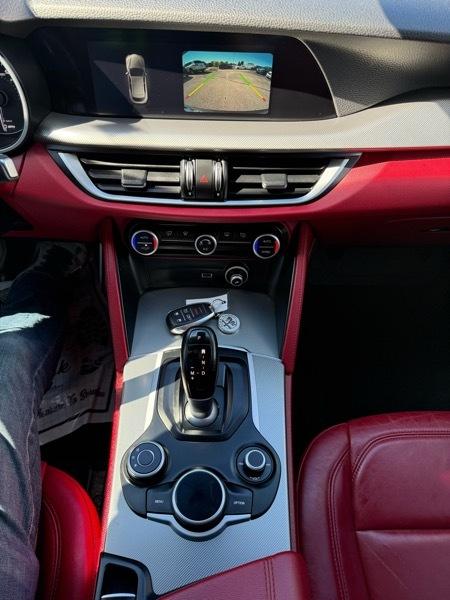Alfa Romeo Stelvio Sport 2018