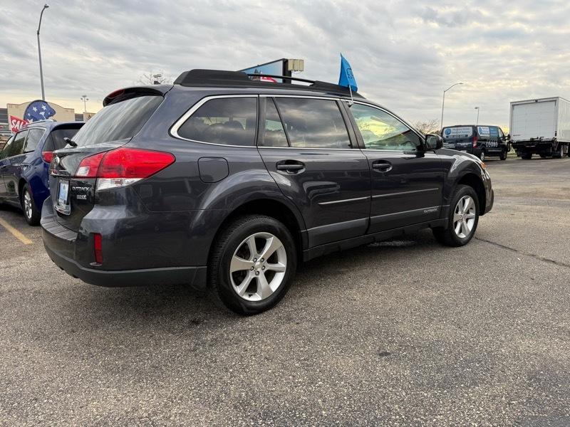 Subaru Outback 2.5i Limited 2013