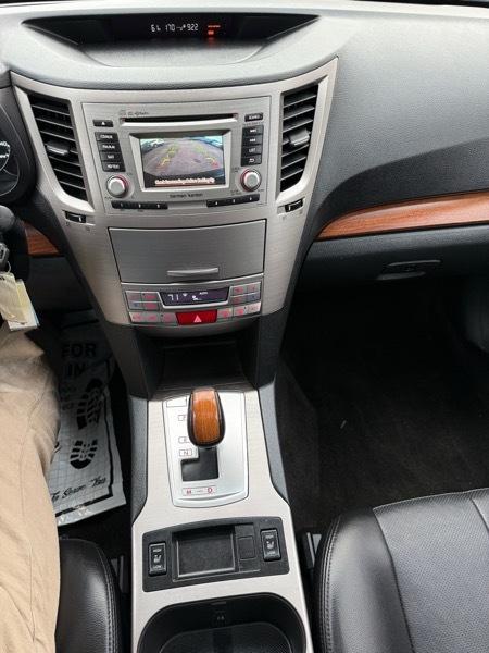 Subaru Outback 2.5i Limited 2013