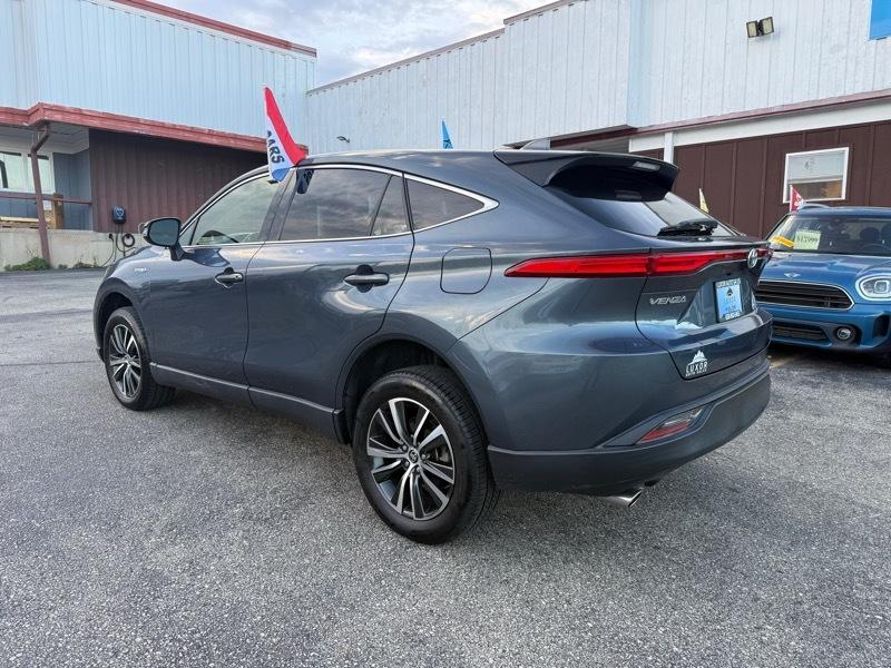 Toyota Venza LE 2021