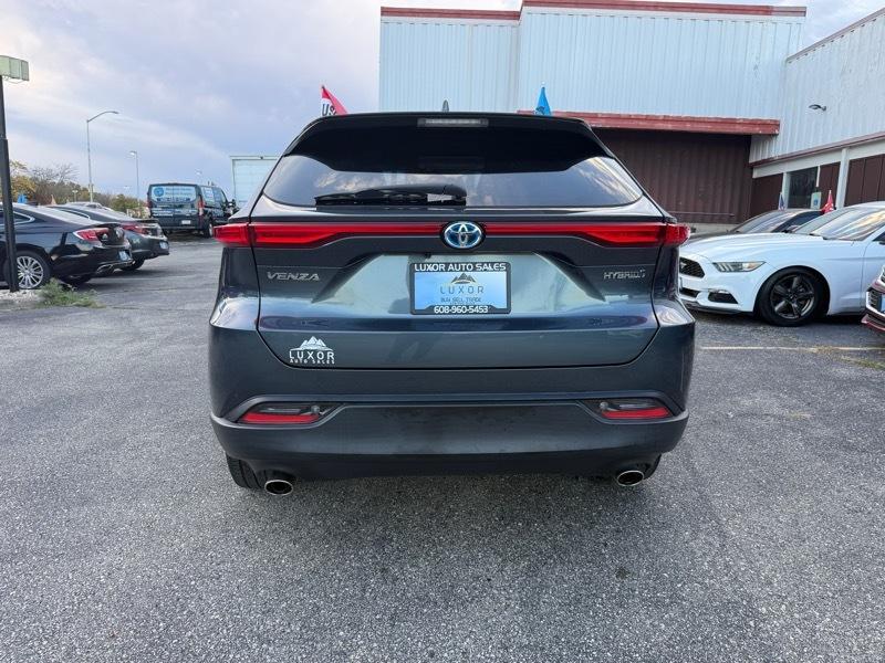 Toyota Venza LE 2021