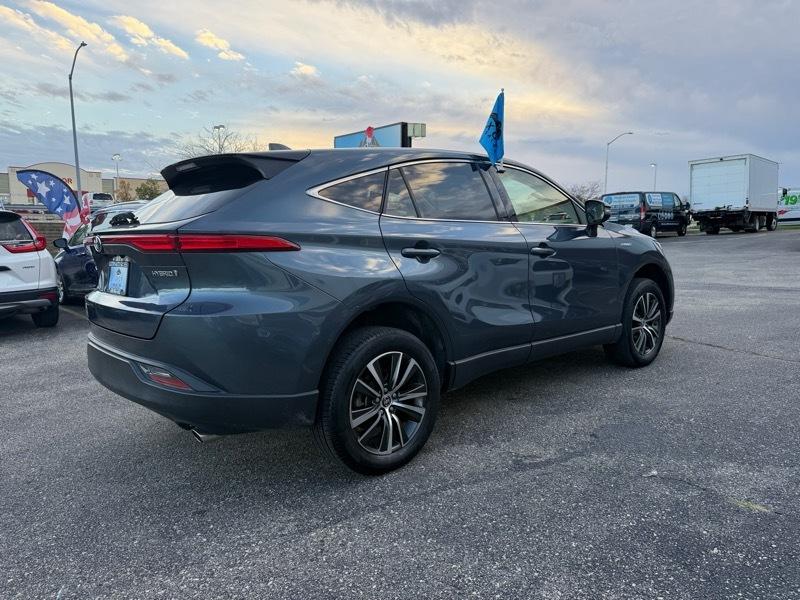Toyota Venza LE 2021