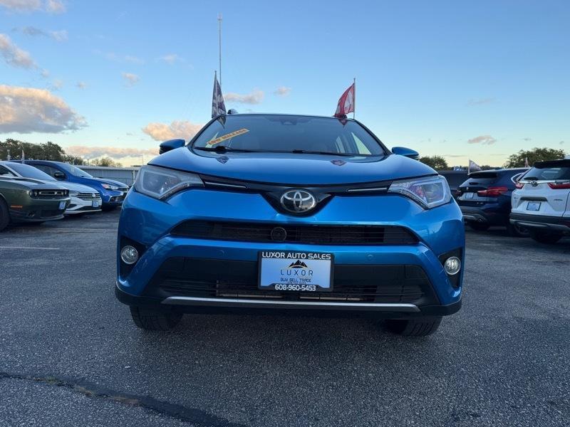 Toyota RAV4 XLE AWD 2016