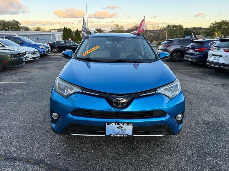 Toyota RAV4 XLE AWD 2016