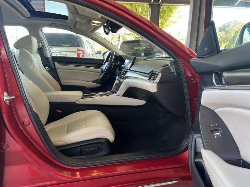 Honda Accord Hybrid Touring 2019