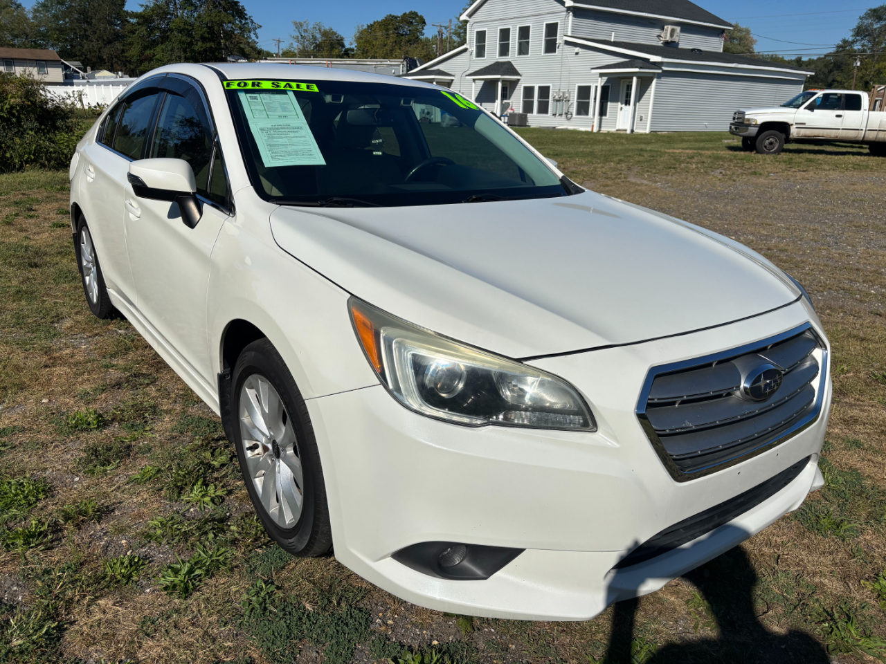 2016 Subaru Legacy 2.5i Premium photo 3