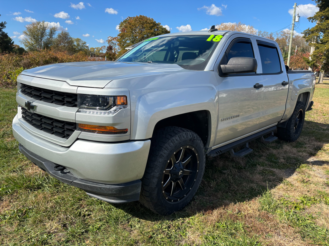 2018 Chevrolet Silverado 1500 4WD Crew Cab 143.5" Custom