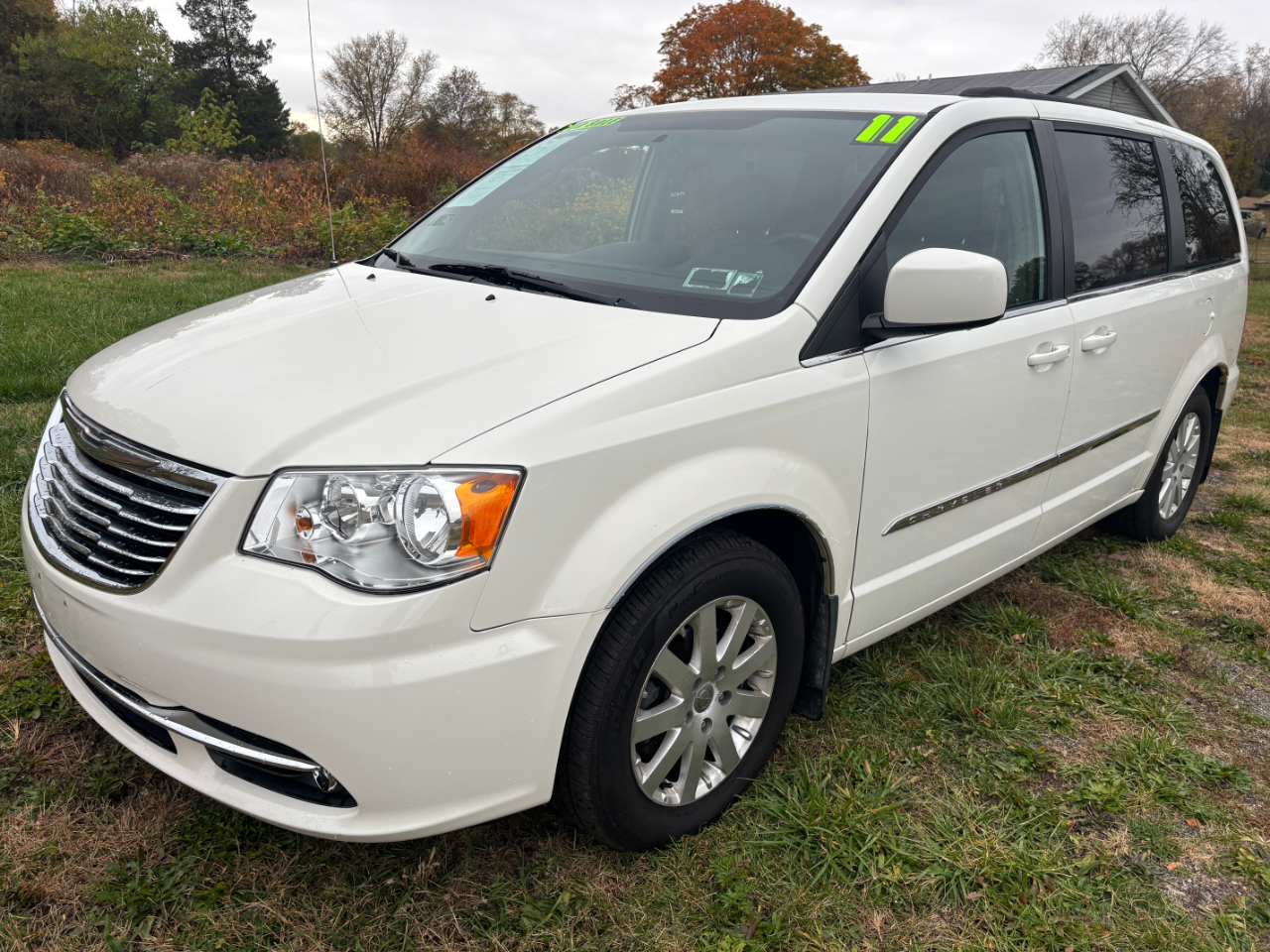 2011 Chrysler Town & Country 4dr Wgn Touring-L
