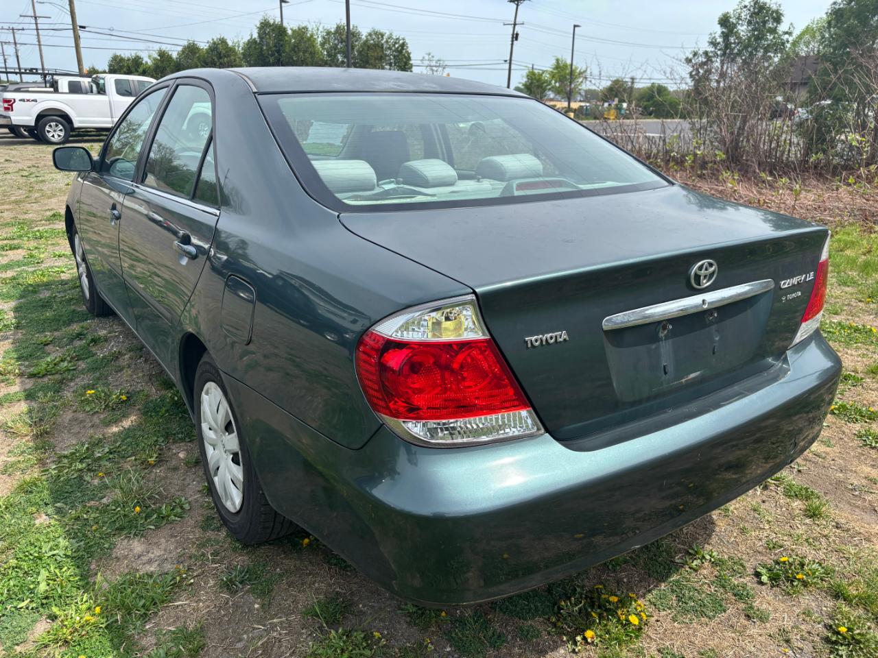 Toyota Camry LE 2006