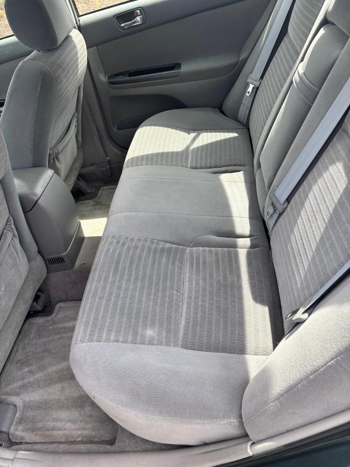 Toyota Camry LE 2006