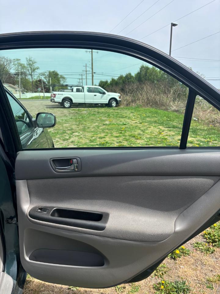 Toyota Camry LE 2006