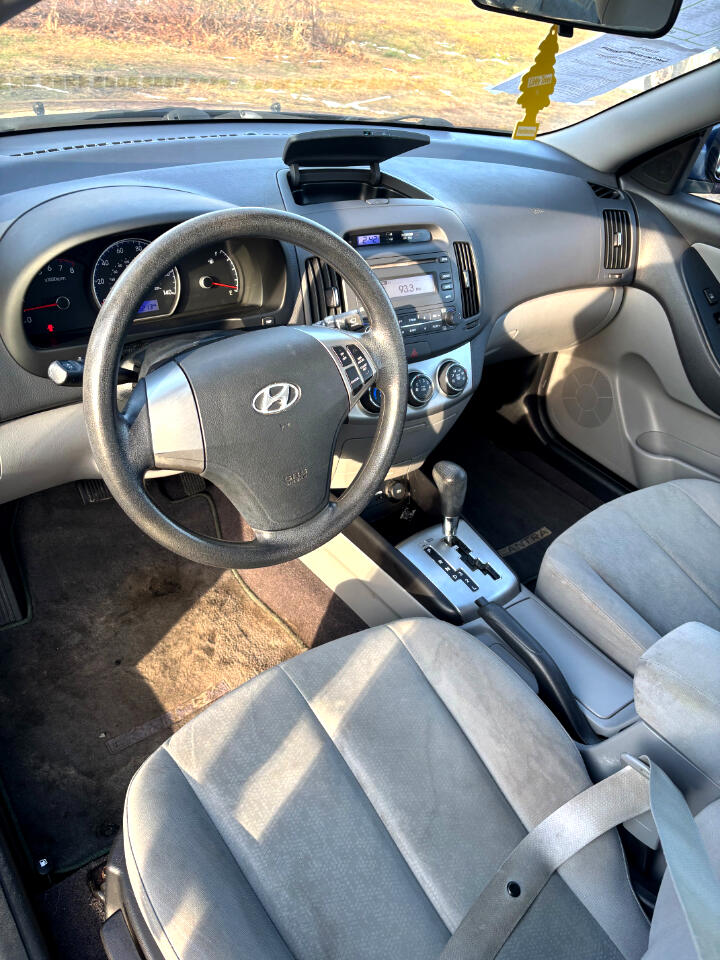 Hyundai Elantra GLS 2010