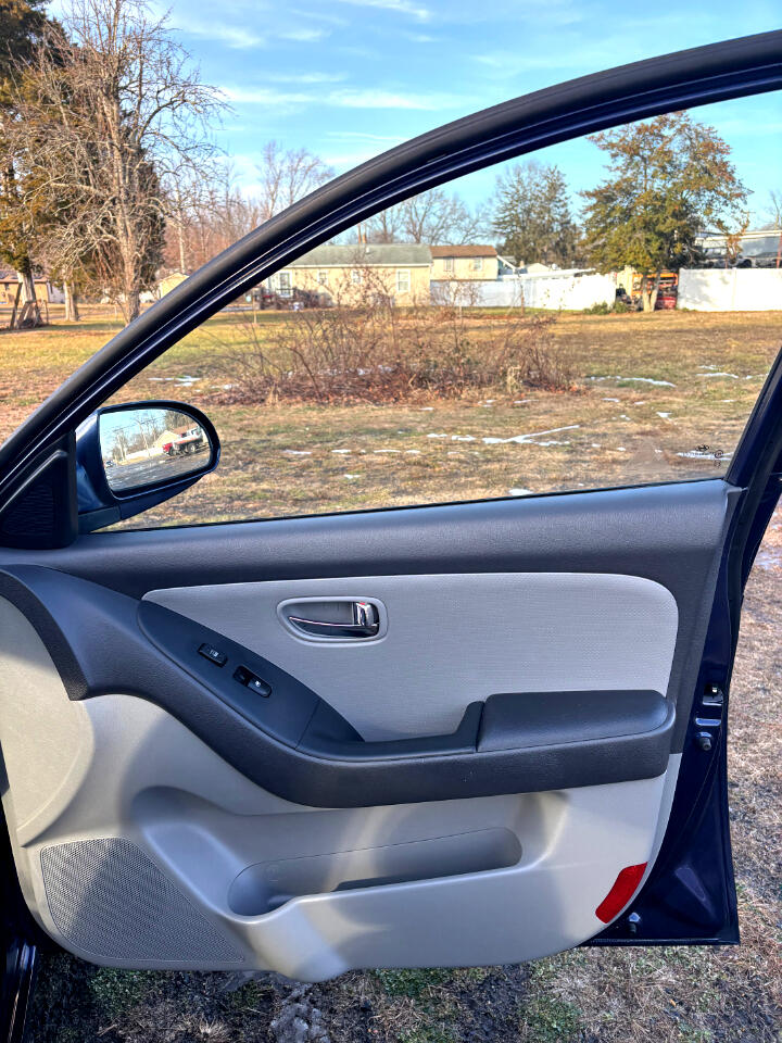 Hyundai Elantra GLS 2010